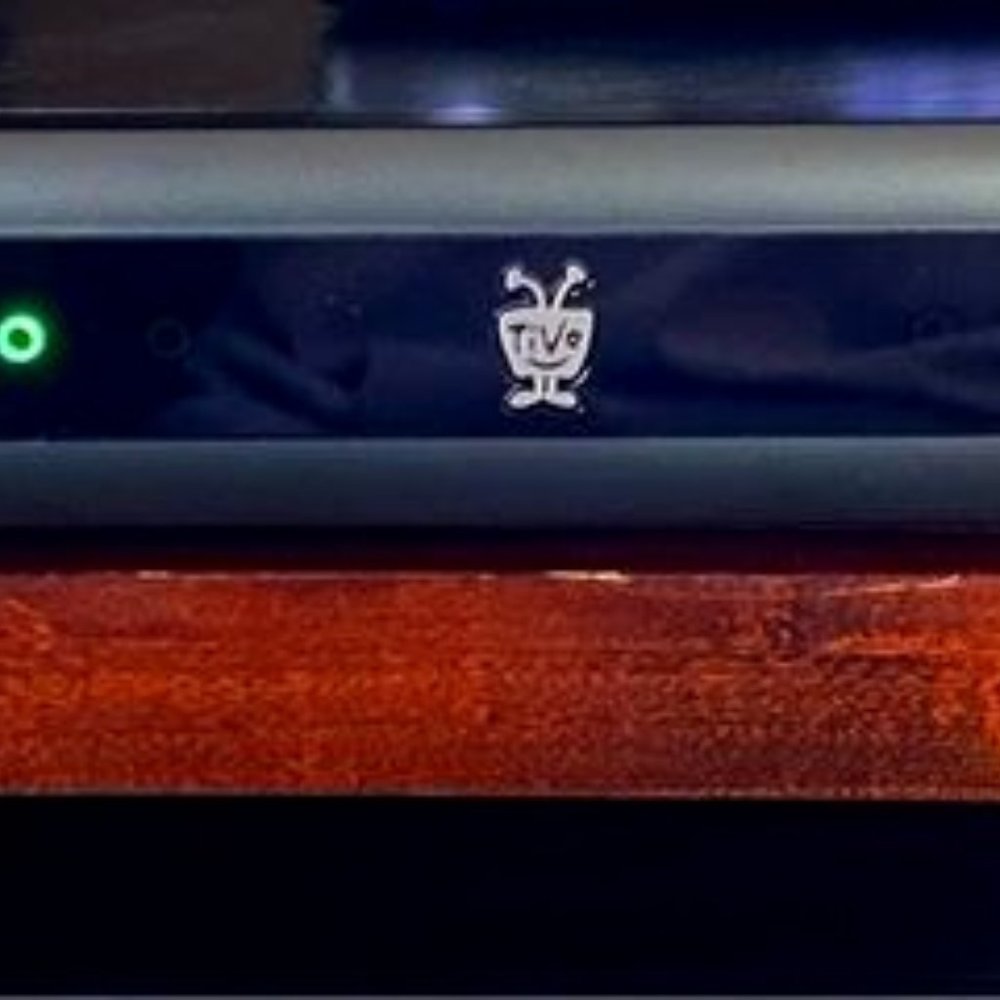 TiVo Premiere Series 4 Receiver With Remote - Model TCD746500